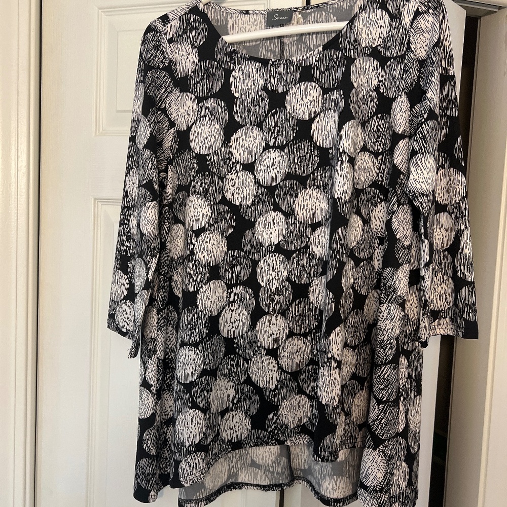 Strazzi Black and White Jersey, Large